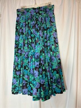 Vintage women’s large blue purple floral circle skirt Dennis Goldsmith